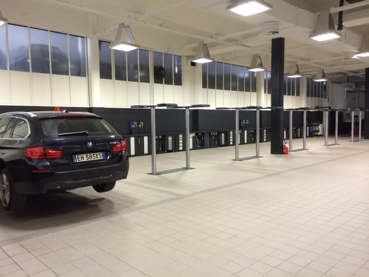 BMW Mini OMCN ram inground lifts